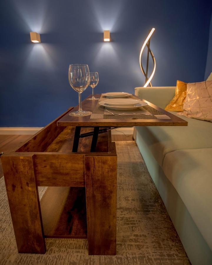 Quirky Vaulted Flat With Terrace Leilighet Bath Eksteriør bilde